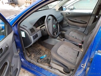 Prodám jen díly na Škoda fabia 1.2/1.4 - 7