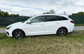 Hyundai i30 kombi, 1,5 DPi, záruka, nájezd pouze 20 000 km - 7