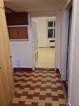 Pronájem bytu 2+1 (69 m²), Praha 4, klidná lokalita 🏡 - 7