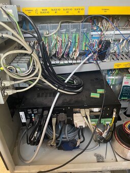 HURCO VMX10U 5ti osa - 7