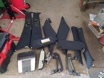 Mercedes-Benz w221 S320cdi 173kw náhradní díly - 7