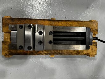 Hydraulický vysokotlaký svěrák Allmatic NC8 160 - 7