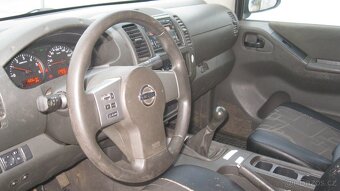 Nissan Navara 2,5 DCi - 7