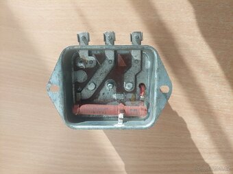 Dobíjecí relé PAL, MAGNETON 6v 75w - 7