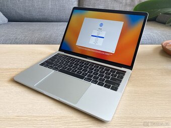 Apple MacBook Pro 13" CTO 16GB - ZÁRUKA, 100% JAKO NOVÝ - 7