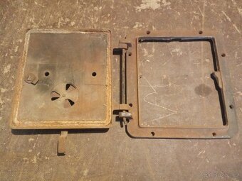 Dvířka kamen, otočný rošt, noha - 7