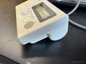 Digitální tlakoměr Omron M4 - 7