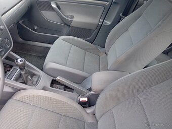 vw golf 1.6 fsi 85kw - 7