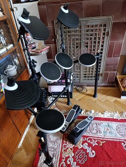 Elektr bicí, Alesis DM lite kit - 7