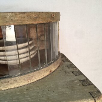 starožitná kredenc pro děti panenky kuchyňka nádobí 1920 - 7