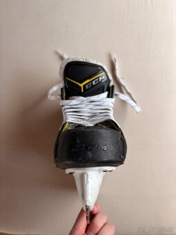 Brusle CCM Super Tacks 9380 SR - 8,5 - 7