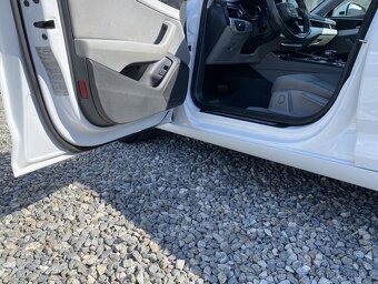 Audi A4 2.0TDi 150PS S-TRON PAN CENA - 7