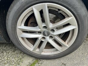 Náhradní díly Audi A4 B8 sedan 2.0tdi 100kw - 7