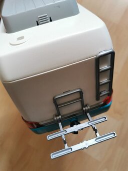 Playmobil 70088 Rodinný karavan - 7