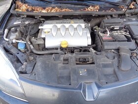 Renault Megane III 1,6i 81KW, Rozprodám na náhradní díly - 7