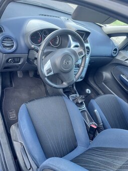 Opel Corsa D 2010 edice 111 - 7