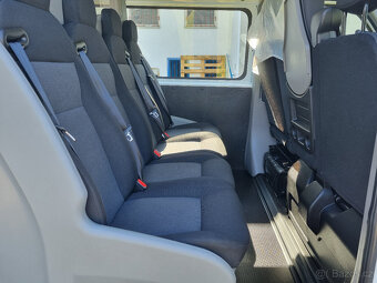 Prodám zánovní Renault Master 7míst - 7