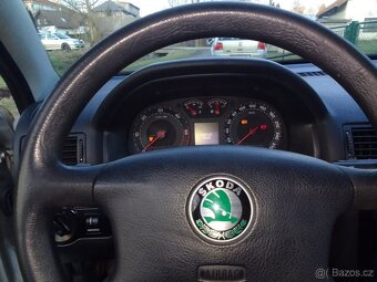 Škoda Oktavia 1.9 74 Kw 4x4 - 7