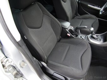 Peugeot 308 1.6 VTi , 88 kW benzín, 2010 - 7