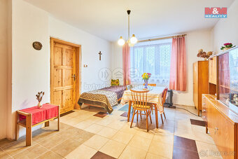 Prodej rodinného domu, 890 m², Bernartice, ul. Bechyňská - 7