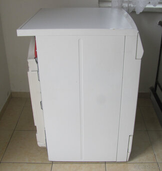 KONDENZAČNÍ SUŠIČKA AEG - 7KG - 7