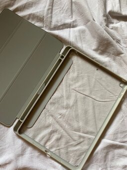 iPad 10.2” (9. generace), Wi-Fi, 64 GB - 7