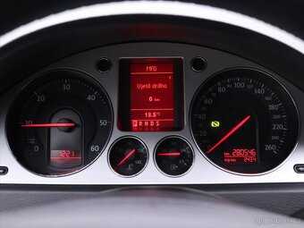Volkswagen Passat 2,0 TDI 103kW DSG Klima Tažné (2007) - 7
