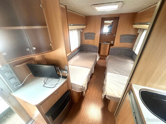 Adria Adora 542 UT, PŘEDSTAN, MOVER, TV, SAMOSTAT SPRCHA - 7