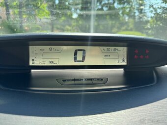 Citroën C4 1,6HDI 66kW - 7