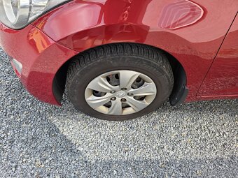 Hyundai Elantra 1.6 i úprava pro autoškolu - 7