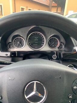 Prodám Mercedes E220 W212 - 7