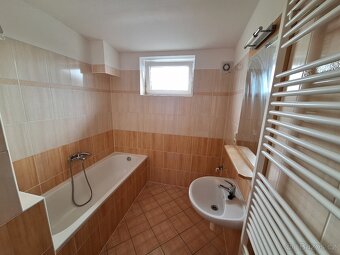 Prodej bytu 4+kk (100,4 m²) s terasou (11,3 m²) - OLOMOUC - 7
