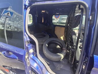 Ford Transit Courier 1.5TDCi 2.majitel - 7