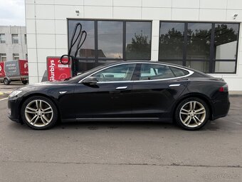 Tesla model S 85 free supercharger po repasu baterii - 7