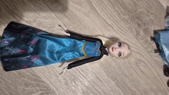 Elsa a Anna, ledové království - 7
