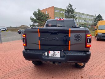 DODGE RAM 2500 6.4 V 8 - 7