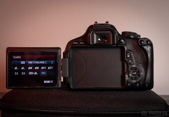 Canon 600D + Objektiv a příslušenství - 7