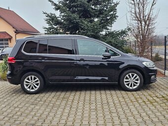 Volkswagen Touran 2.0TDi Highline DCC 140kW |2017|106 000 km - 7