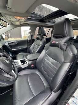 Toyota Rav 4 Hybrid plná výbava JBL, střešní okno tažné - 7