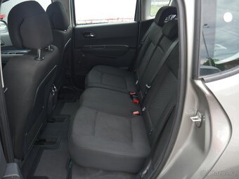 Peugeot 3008 1.6i , 88 kW benzín, 2010 - 7
