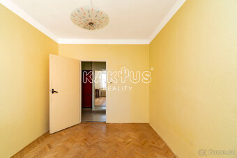 Prodej bytu 3+1 (63 m2) s prostorným balkónem, os. vlastnic - 7