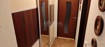 Prodej prostorného bytu 3+1 s lodžií v klidných Velkých Popo - 7