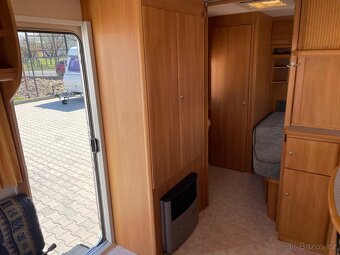 Swift Toscane 490, 4 osoby, EL.POJEZD, bojler, fr.postel - 7