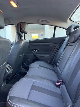 Renault Fluence - 7