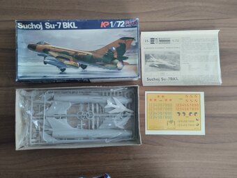 Modely letadel,KP, plastové stavebnice. - 7