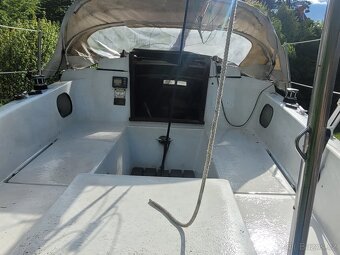 Plachetnice kajutova Neptun 22 - 7