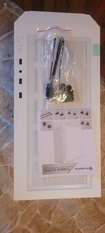 Počítačová skříň Raijintek PONOS ULTRA WHITE TG4 - 7