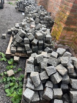 Žulové kostky, obrubníky - 7