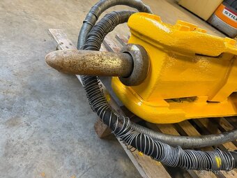 Jcb hq380 hydraulické kladivo traktorbagr 3cx 4cx - 7