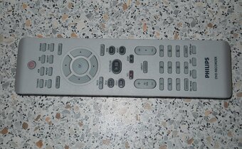 📼>📀VHS-DVD rekordér PHILIPS DVDR3430 - 7
